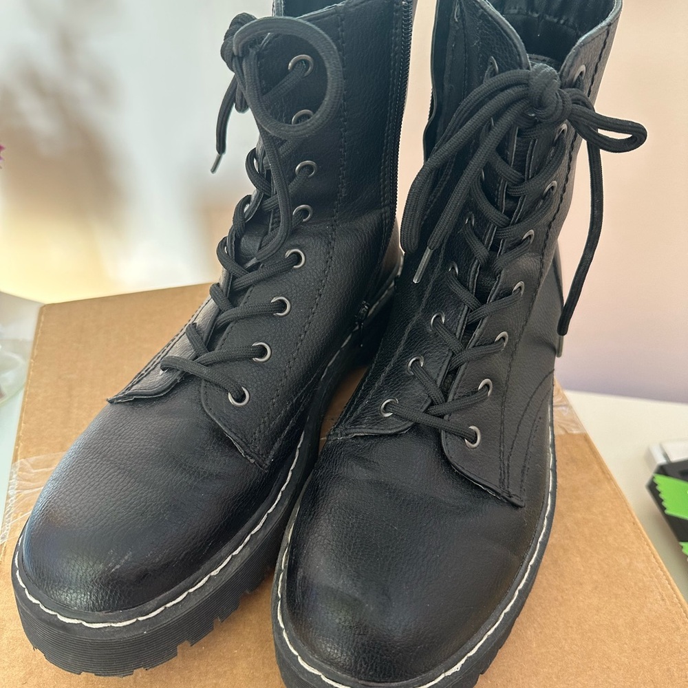 Sincerely Jules Black Lace-Up Combat Boots
